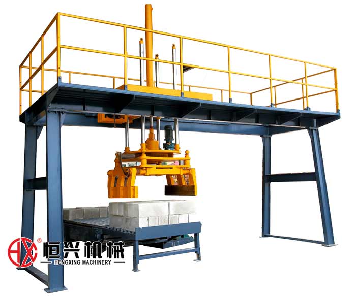 全自動碼垛機(jī) 碼垛機(jī)械手 泡沫混凝土砌塊設(shè)備