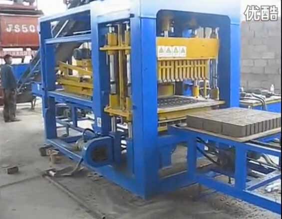 6-15砌塊成型機(jī)恒興磚機(jī)單生產(chǎn)線